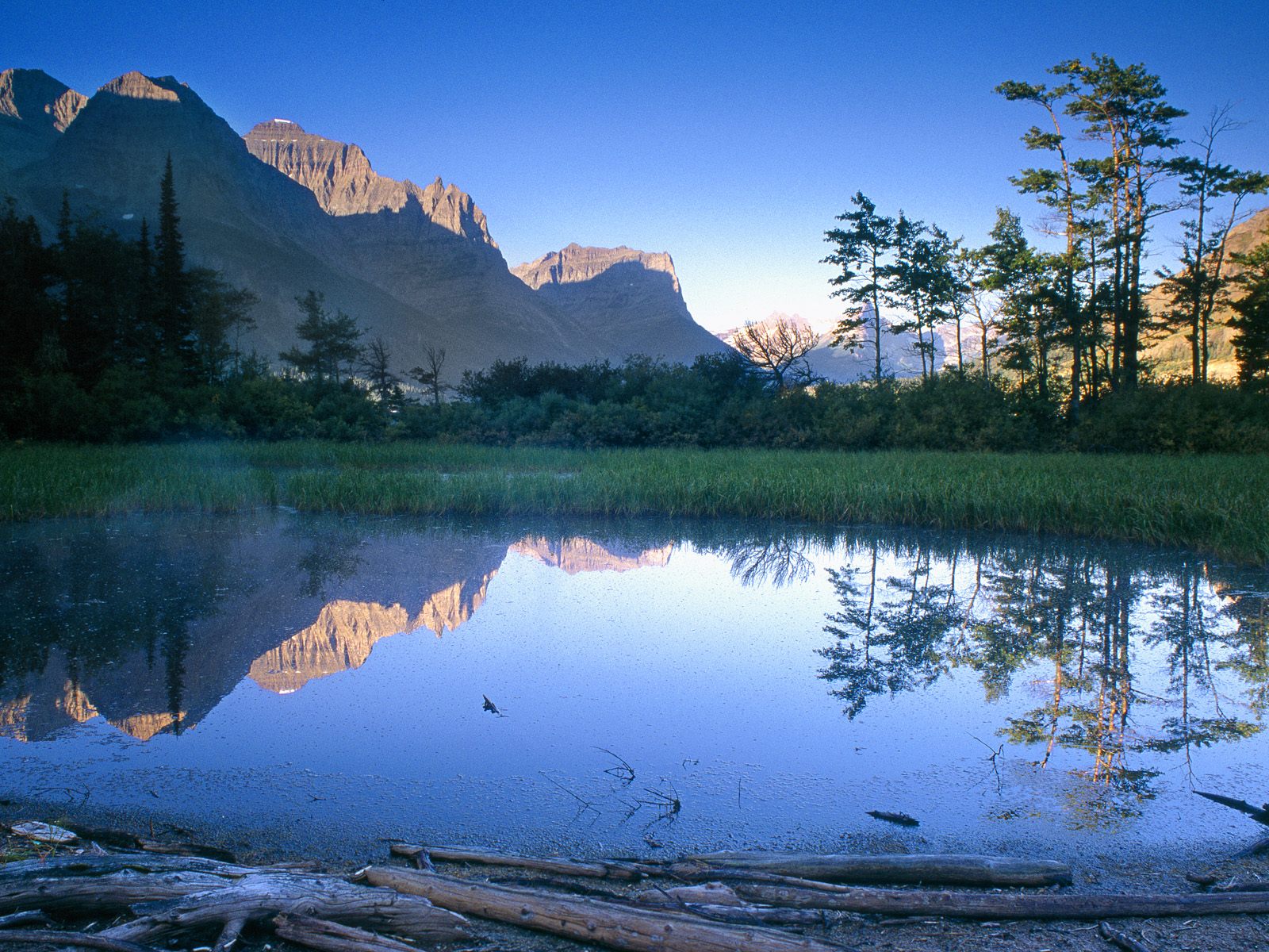 lakeside-pond-wallpapers_5912_1600x1200.